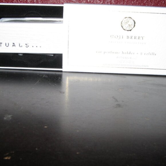 Rituals Goji Berry LUXURY Car Perfume w/2 strips NIB - Picture 1 of 5